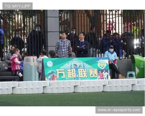 英超足球学校项目扩展，万名儿童受益