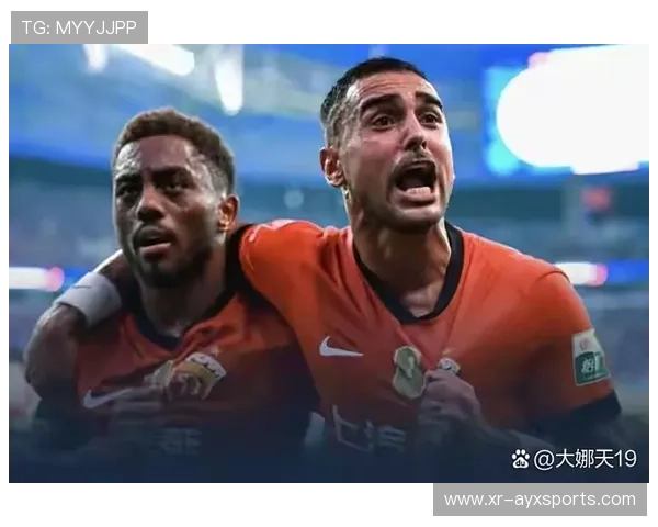 雨中激战：球员脚下技术受湿滑场地严峻考验